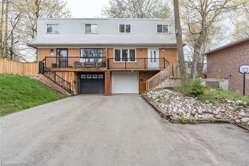 upper-72 Ingleside Dr, Kitchener, ON, N2M2G8 | Card Image