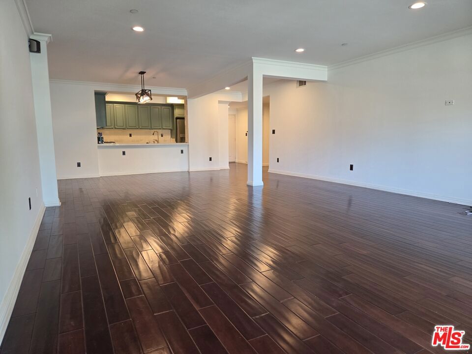 Residential Lease in Los Angeles 4