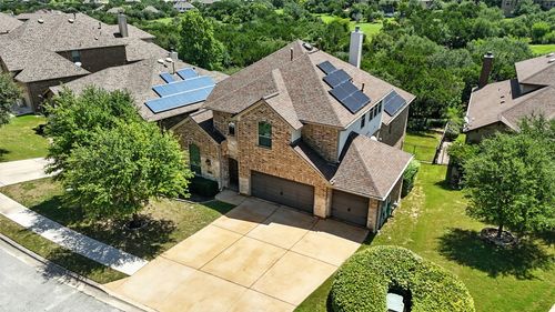 5305 Green Thread Trl, Spicewood, TX, 78669-2164 | Card Image