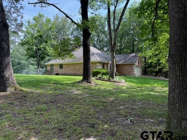 414 Winding Ln, House other with 3 bedrooms, 2 bathrooms and null parking in Mt Vernon TX | Image 38