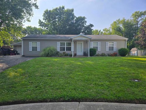 235 Greenbriar St, Kokomo, IN, 46901-5034 | Card Image