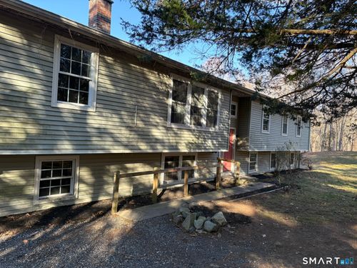 179 Cossaduck Hill Rd, North Stonington, CT, 06359-1009 | Card Image