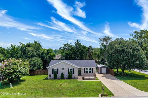 112 Benjamin Pl, Mt Washington, KY, 40047-6008 | Card Image