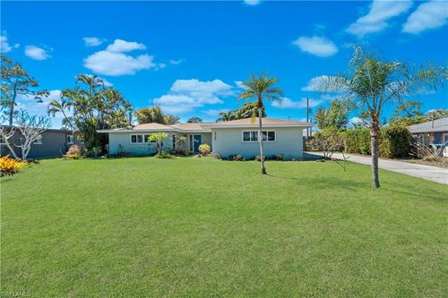 2366 Woodland Ter, Fort Myers, FL, 33907-5815 | Card Image