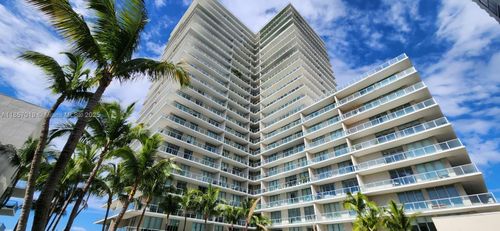apt-h0603-3470 E Coast Ave, Miami, FL, 33137-3990 | Card Image