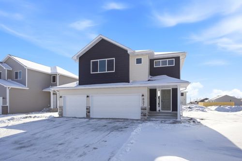 837 60th Ave W, West Fargo, ND, 58078-2870 | Card Image