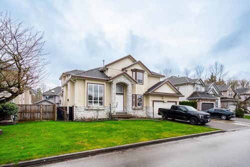14532 84 Ave, Surrey, BC, V3S0N2 | Card Image