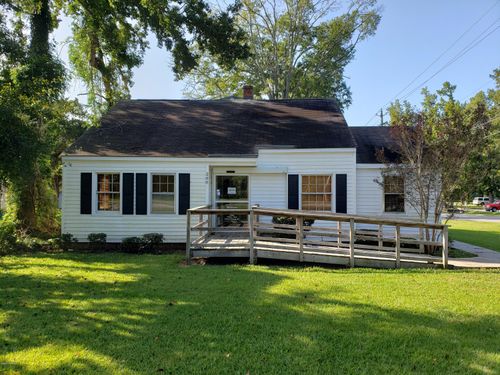 200 Jefferson St, Whiteville, NC, 28472-3416 | Card Image