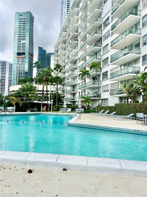 apt-302-1408 Brickell Bay Dr, Miami, FL, 33131-3618 | Card Image