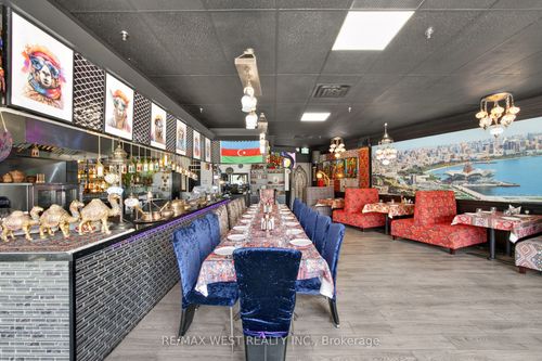 6-2180 Steeles Ave W, Concord, ON, L4K2Z5 | Card Image