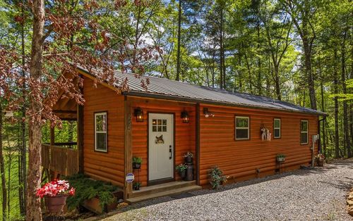 245 Fern Way, Murphy, NC, 28906 | Card Image