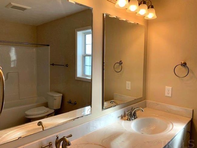 5621 Camden Dr, House other with 4 bedrooms, 3 bathrooms and null parking in Newburgh IN | Image 13