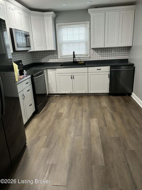 507 Spring St, Shelbyville, KY, 40065 | Card Image