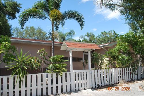 1515 Nebraska Ave, Palm Harbor, FL, 34683-4123 | Card Image