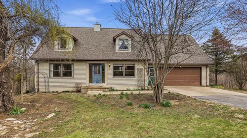 4A138 Winchester Drive, APPLE RIVER, IL, 61001 | Card Image
