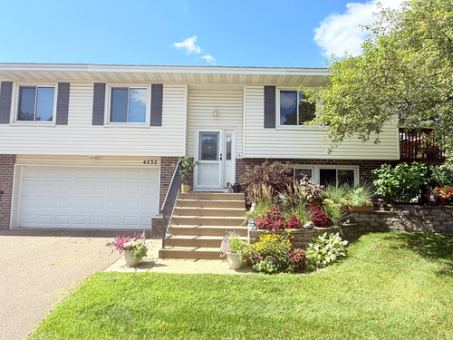 4232 Bridgewood Ter, Vadnais Heights, MN, 55127-7805 | Card Image