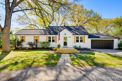 14152 Green Street, Grand Haven, MI, 49417 | Card Image