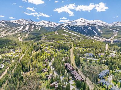 A2E - 840 Four O Clock Road, Condo with 2 bedrooms, 2 bathrooms and 2 parking in BRECKENRIDGE CO | Image 3