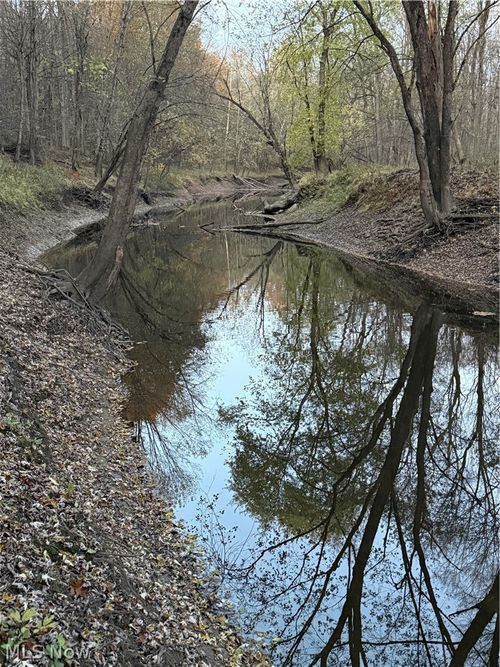 8670 Fortney Rd, Orwell, OH, 44076-9718 | Card Image