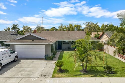 1806 W Camden Pl, Santa Ana, CA, 92704-4714 | Card Image