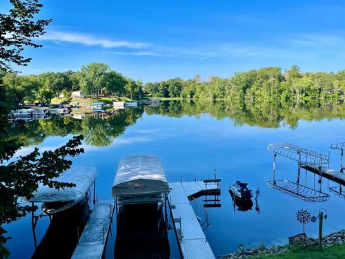 13226 53rd St Ne, Spicer, MN, 56288-9437 | Card Image