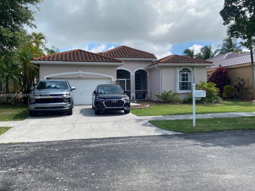 3035 Se 7th Pl, Homestead, FL, 33033-5781 | Card Image