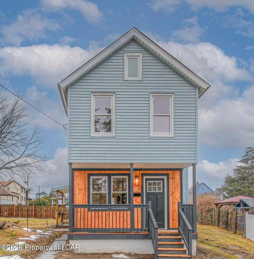 10 Dickinson Street, Hughestown, PA, 18640 | Card Image