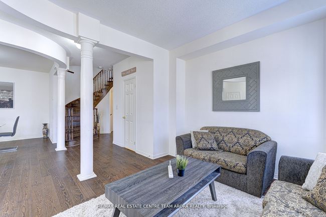 24 Cookview Dr, House other with 5 bedrooms, 5 bathrooms and 4 parking in Brampton ON | Image 5