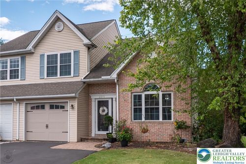 2275 Briarwood Dr, COPLAY, PA, 18037-2261 | Card Image