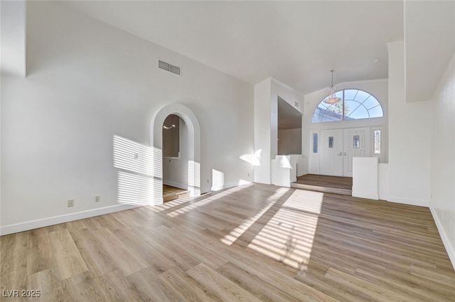 2221 Loggerhead Rd, House other with 3 bedrooms, 3 bathrooms and null parking in Las Vegas NV | Image 8