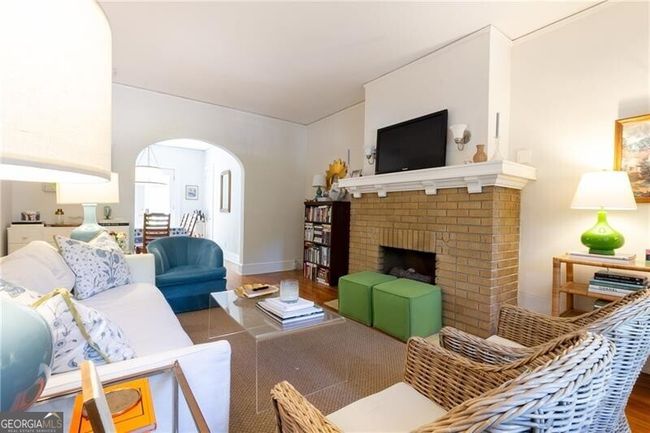 B - 1001 Amsterdam Ave Ne, Home with 2 bedrooms, 1 bathrooms and null parking in Atlanta GA | Image 7
