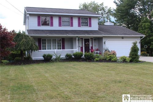 47 Spas Dr, Springville, NY, 14141-9759 | Card Image