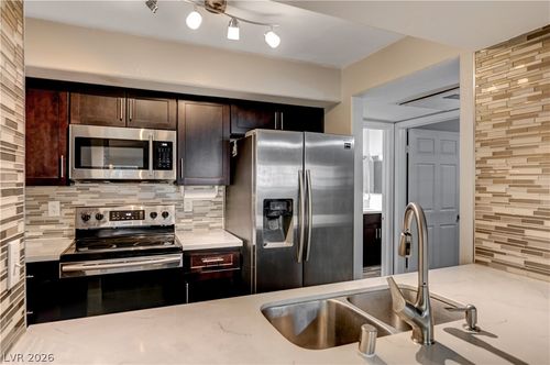 1139-2300 E Silverado Ranch Blvd, Las Vegas, NV, 89183-3966 | Card Image