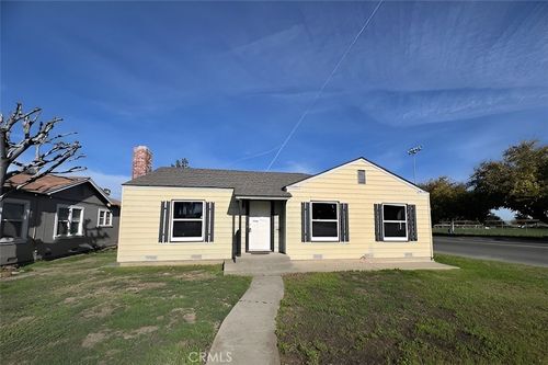 397 Hoover St, Coalinga, CA, 93210-2234 | Card Image