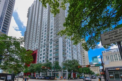 1905-133 Ne 2nd Ave, Miami, FL, 33132-2914 | Card Image