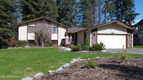 2213 E Lookout Dr, Coeur D Alene, ID, 83815-7049 | Card Image