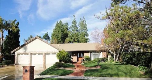 21317 Candice Pl, Chatsworth, CA, 91311-1404 | Card Image