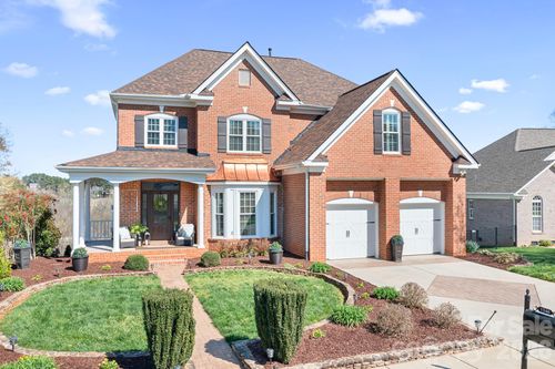1546 Valhalla Dr, Denver, NC, 28037-5451 | Card Image