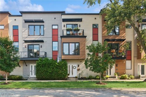 2108 Freeman Ave, Cleveland, OH, 44113-4236 | Card Image