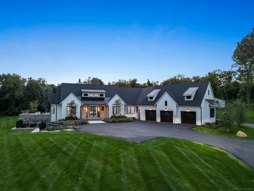 5300 Sheldon Rd, Oakland Twp, MI, 48306-2126 | Card Image