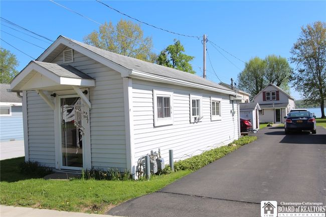 249 E Terrace Avenue, House other with 3 bedrooms, 2 bathrooms and null parking in Busti NY | Image 4