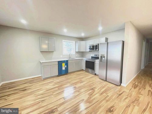 240 Deford Ave, STANLEY, VA, 22851-3746 | Card Image