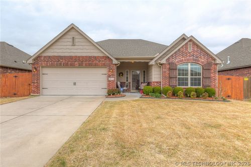 3012 W Mobile Place, Broken Arrow, OK, 74011 | Card Image