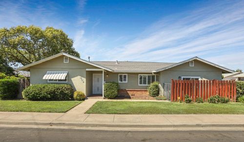 409 A St, Galt, CA, 95632-1552 | Card Image