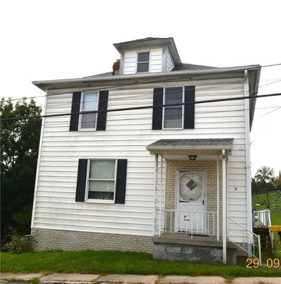 19 Main St, House other with 3 bedrooms, 1 bathrooms and null parking in Menallen Twp PA | Image 1