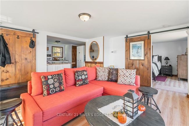 467 Ub4, House other with 2 bedrooms, 0 bathrooms and null parking in Delta ON | Image 9