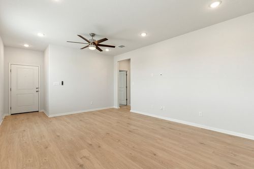 108 Tenny Ln, Kyle, TX, 78640-3176 | Card Image