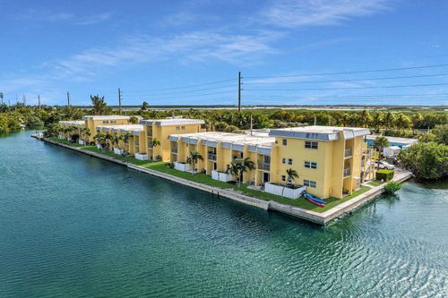 apt-204b-201 Coppitt Rd, Key West, FL, 33040-5470 | Card Image