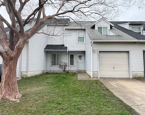 1531 Sword Dancer Dr, Virginia Beach, VA, 23454-6852 | Card Image