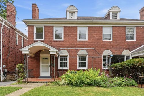 5462 Pocusset St, Squirrel Hill, PA, 15217-1911 | Card Image